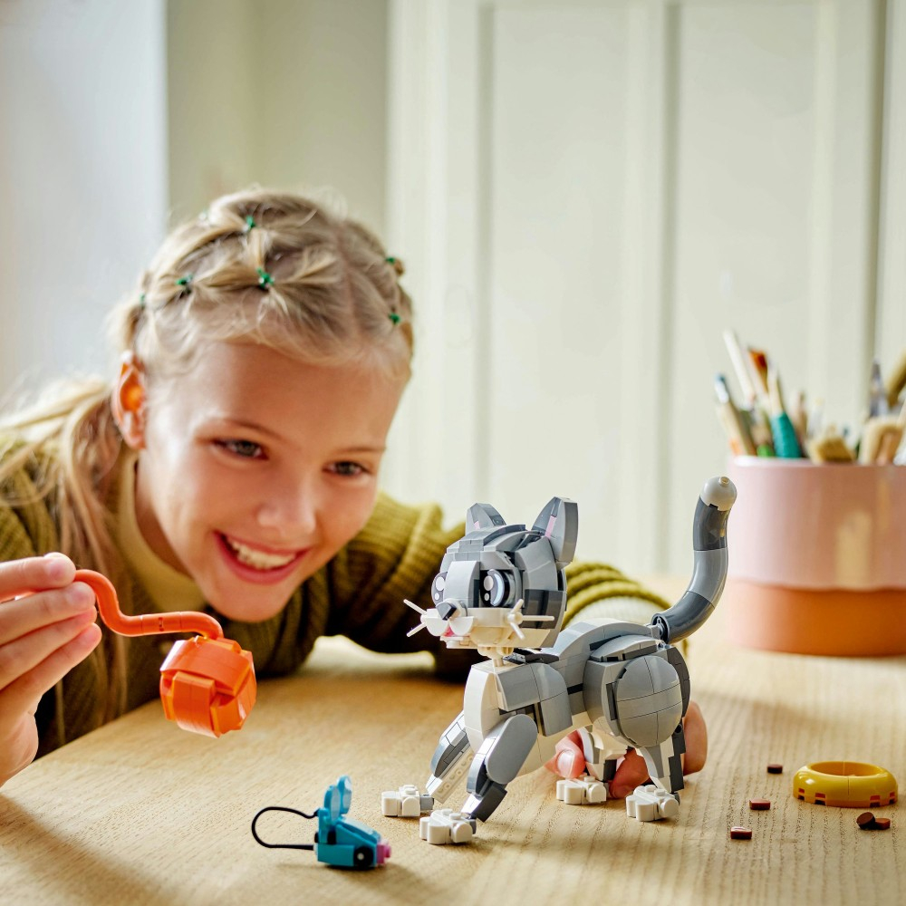 LEGO Creator - Шаловливый кот 31163
