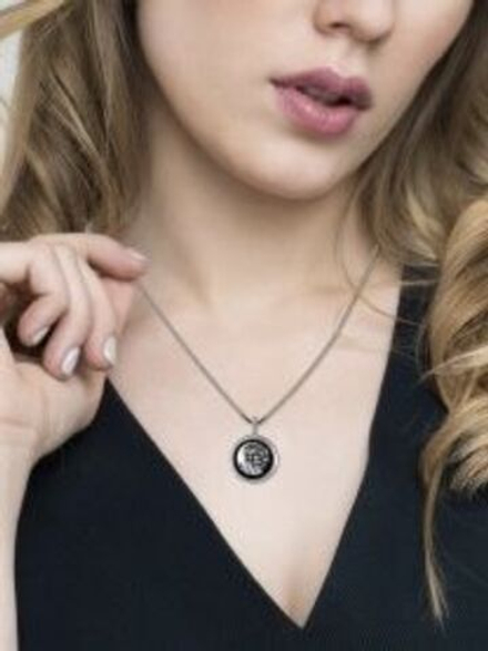 Кулон на цепочке из серебра 925 под бренд