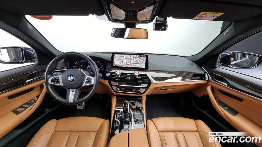 BMW 5 Series (G30) 520i M Sports (10.2021)