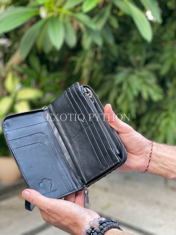 Кошелек из кожи Dragon питона WA-199