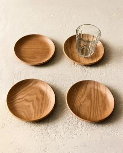 ZARA HOME КРУГЛАЯ ДЕРЕВЯННАЯ ПОДСТАВКА, СВЕТЛО-БЕЖЕВЫЙ