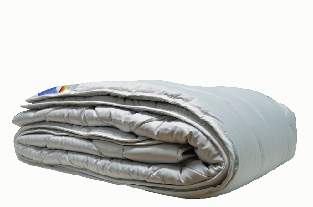 Элитное одеяло всесезонное 200x200 Kamelhaar от Bohmerwald Германия