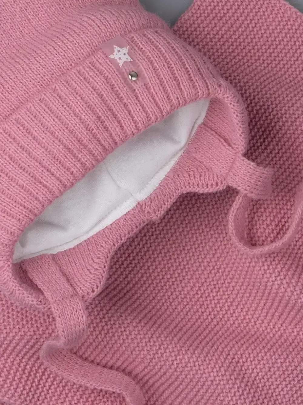 Шапка зимняя вязаная и снуд