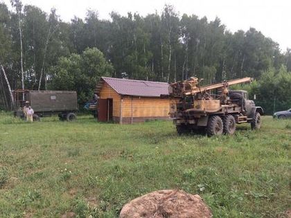 В «Романовский Парк» прибыла техника для ремонта скважины