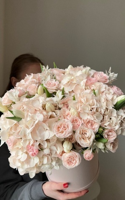 Весеняя Белоснежка