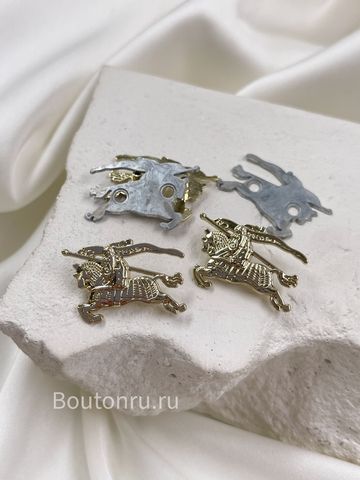 Металлический логотип Барб. золотистый