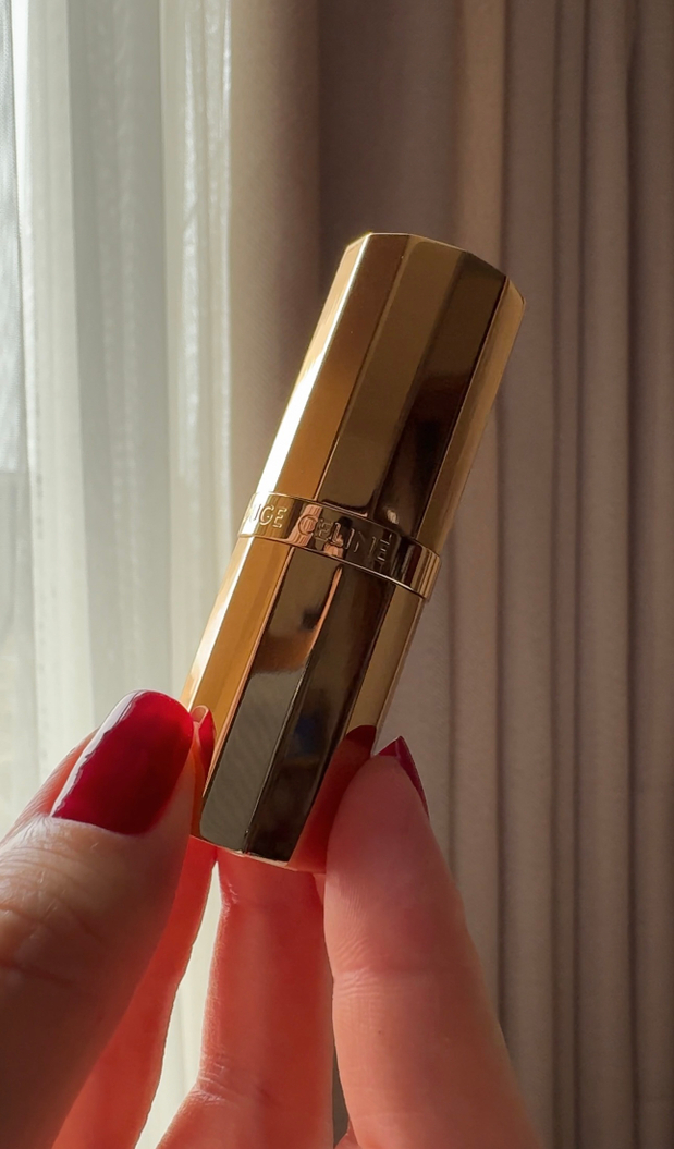 Помада LA PARISIENNE ESSENTIAL NUDE Celine