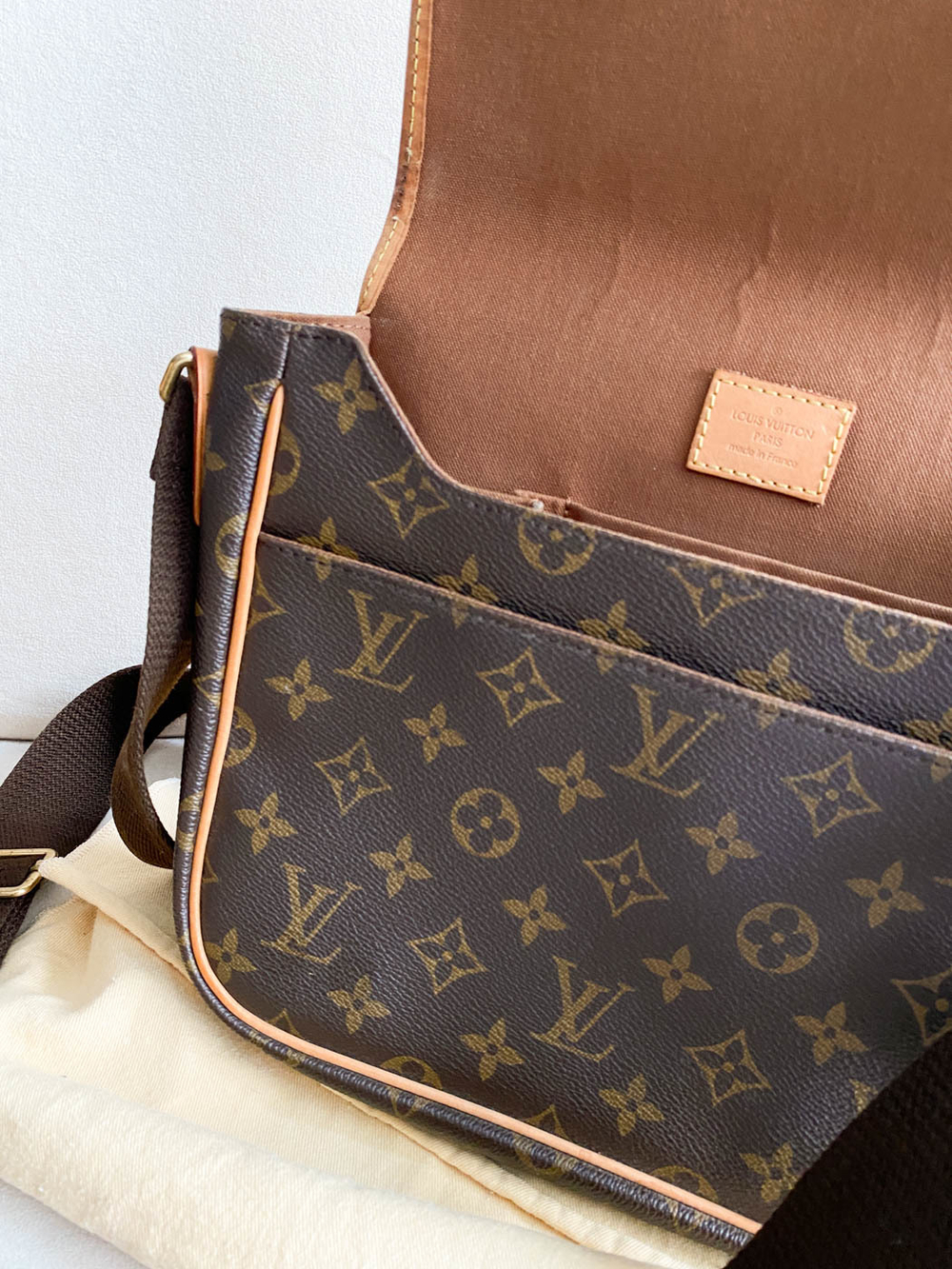 Сумка Louis Vuitton