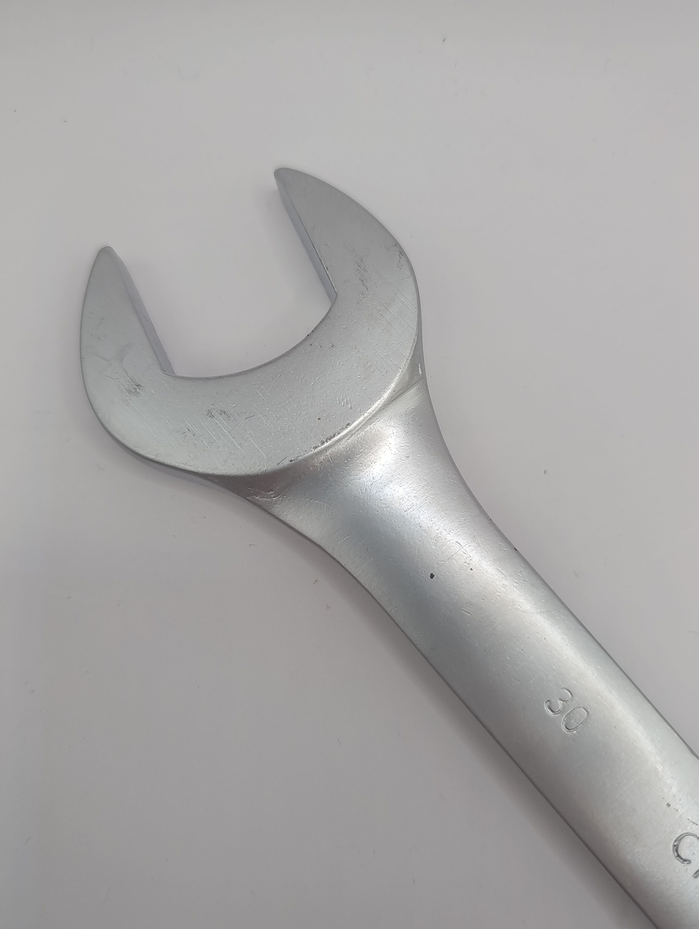 Ключ комбинированный на 30мм