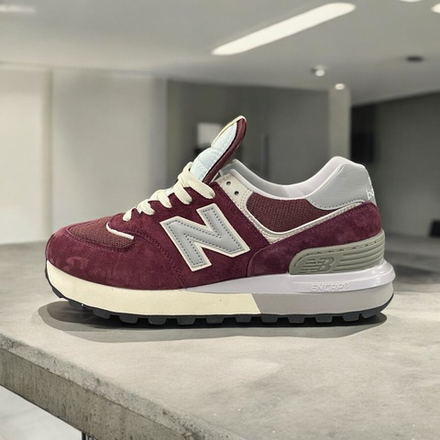 New Balance 574 • Legacy Burgundy