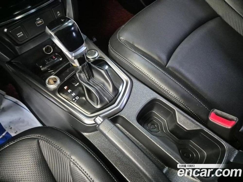 KG Mobility (Ssangyong) Very New Tivoli Дизель 1.6 2WD (12.2019)