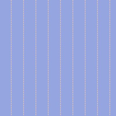 Полосатый вертикальный принт на сиреневом фоне