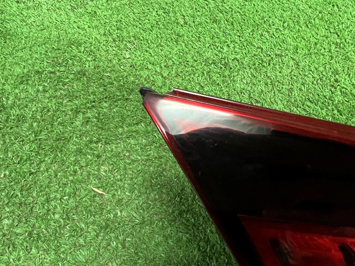 Фонарь левый внутренний Mercedes E W213 (20-23)