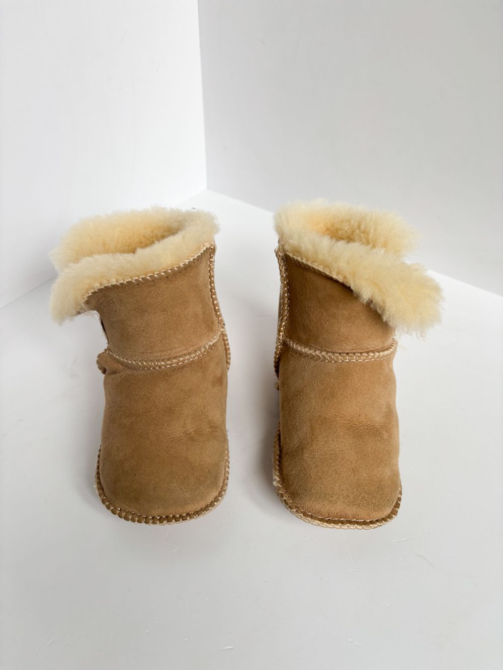 Меховые пинетки UGG, 19