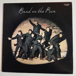 Винтажная виниловая пластинка LP Paul McCartney and Wings Band On The Run (Japan 1973) (No Obi) (EX)