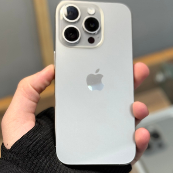 Apple iPhone 15 Pro  256gb