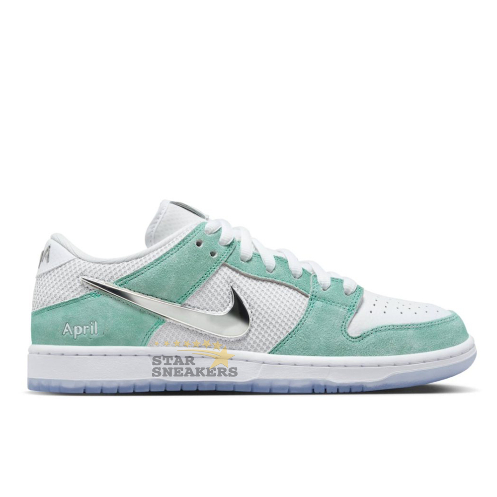 DUNK LOW SB x April Skateboards "Turbo Green"