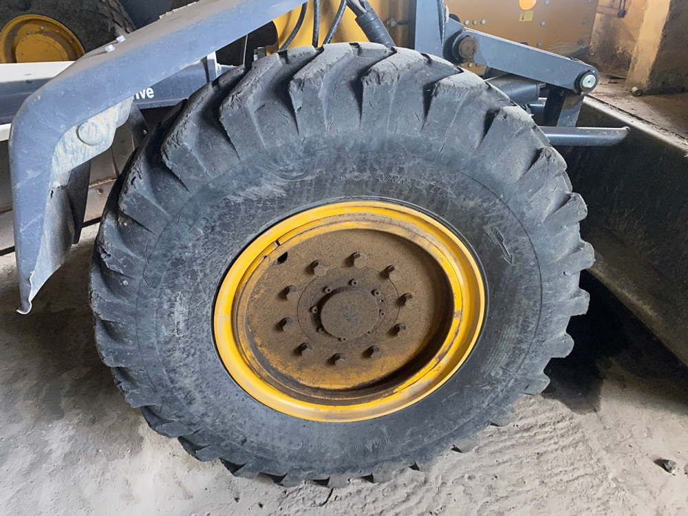 XCMG GR* Автогрейдер GR215А (Дизельный, 8,3 л, 218 л.с., АТ)