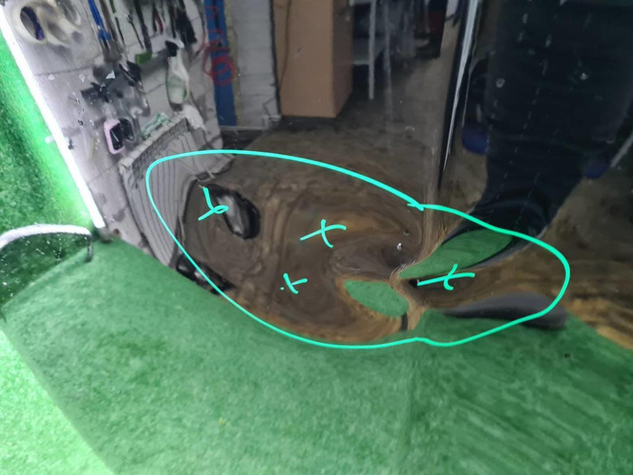 Капот Toyota Land Cruiser 300 (2021-н.в.)