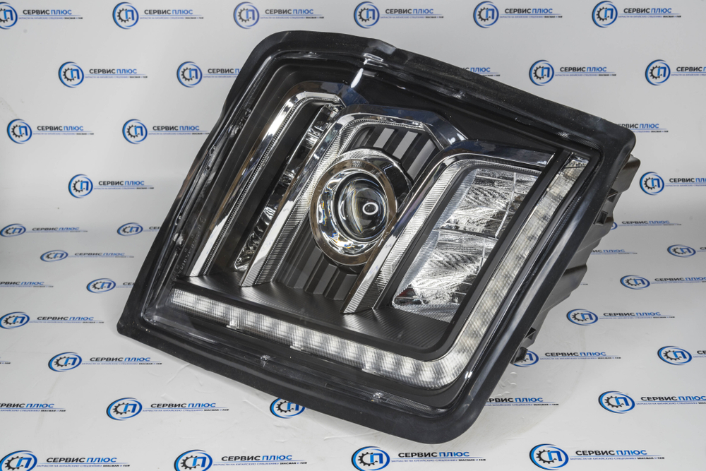 Фара передняя правая SHACMAN X5000 Тягач DZ97189723354