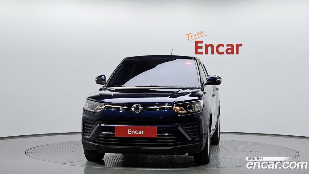 KG Mobility (Ssangyong) Very New Tivoli Дизель 1.6 2WD (12.2019)