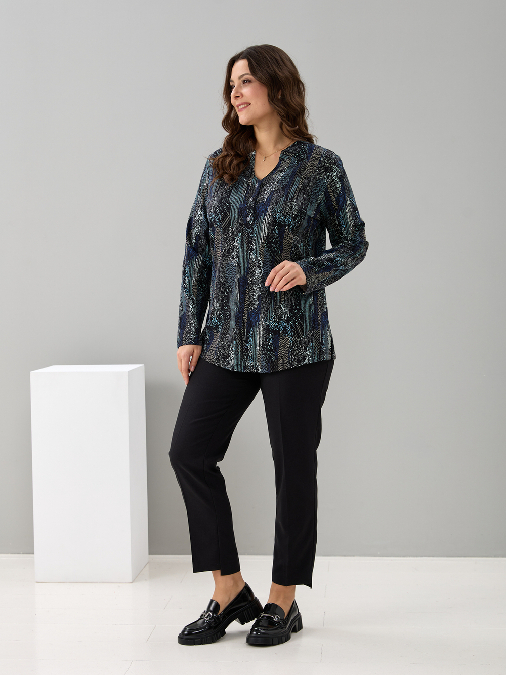 Блузка БЛ-22/черный-разноцветныйпиксель