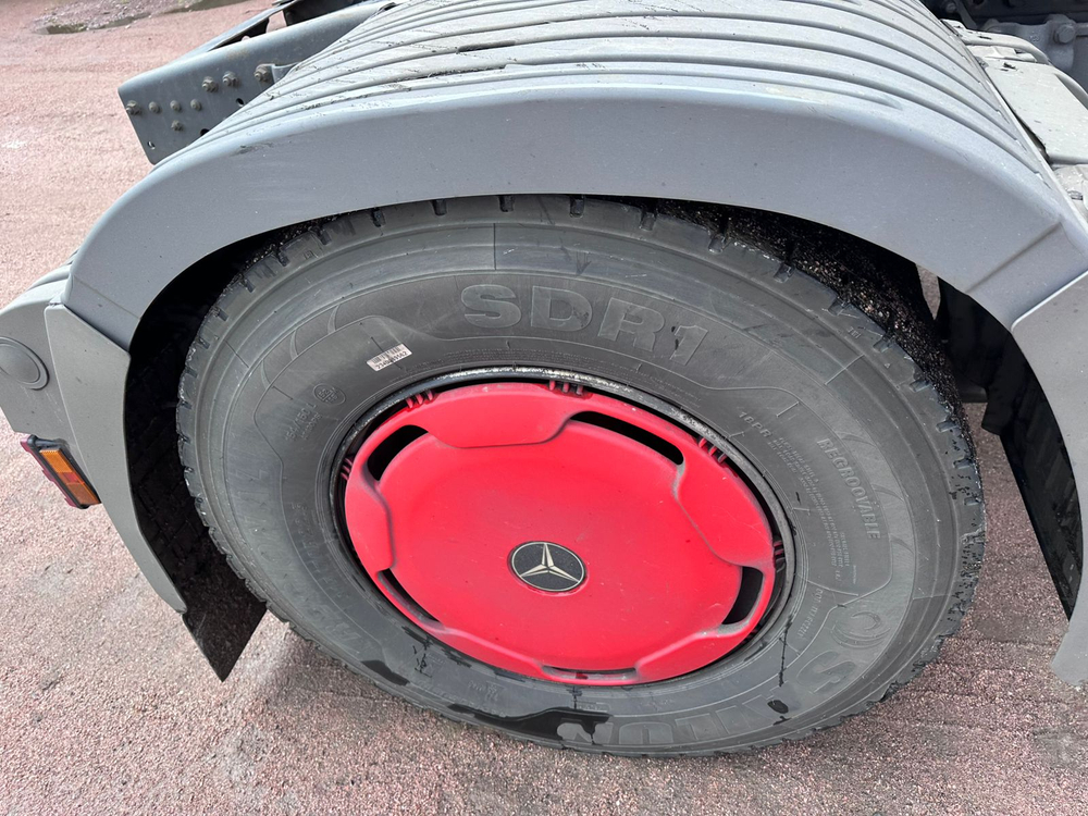 Mercedes-Benz ACTROS 4x2 Седельный тягач 1844 LS (Дизельный, 11,9 л, 435 л.с., АТ)