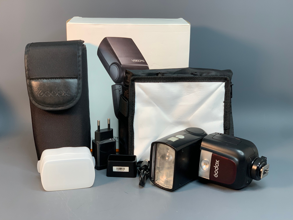 Godox V860III
