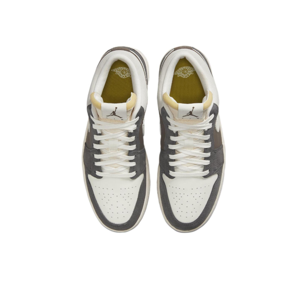 Кроссовки Air Jordan 1 Low 'SNKRS Day Korea Magpie' FD0399-004