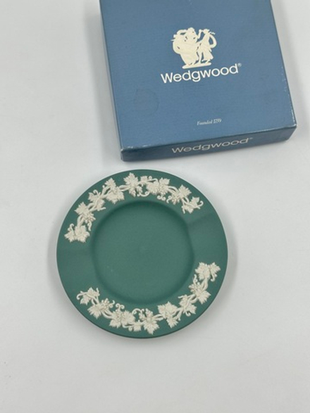 Пепельница тёмно-зелёная Wedgwood