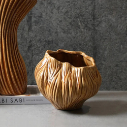 Ваза Elegant vase C