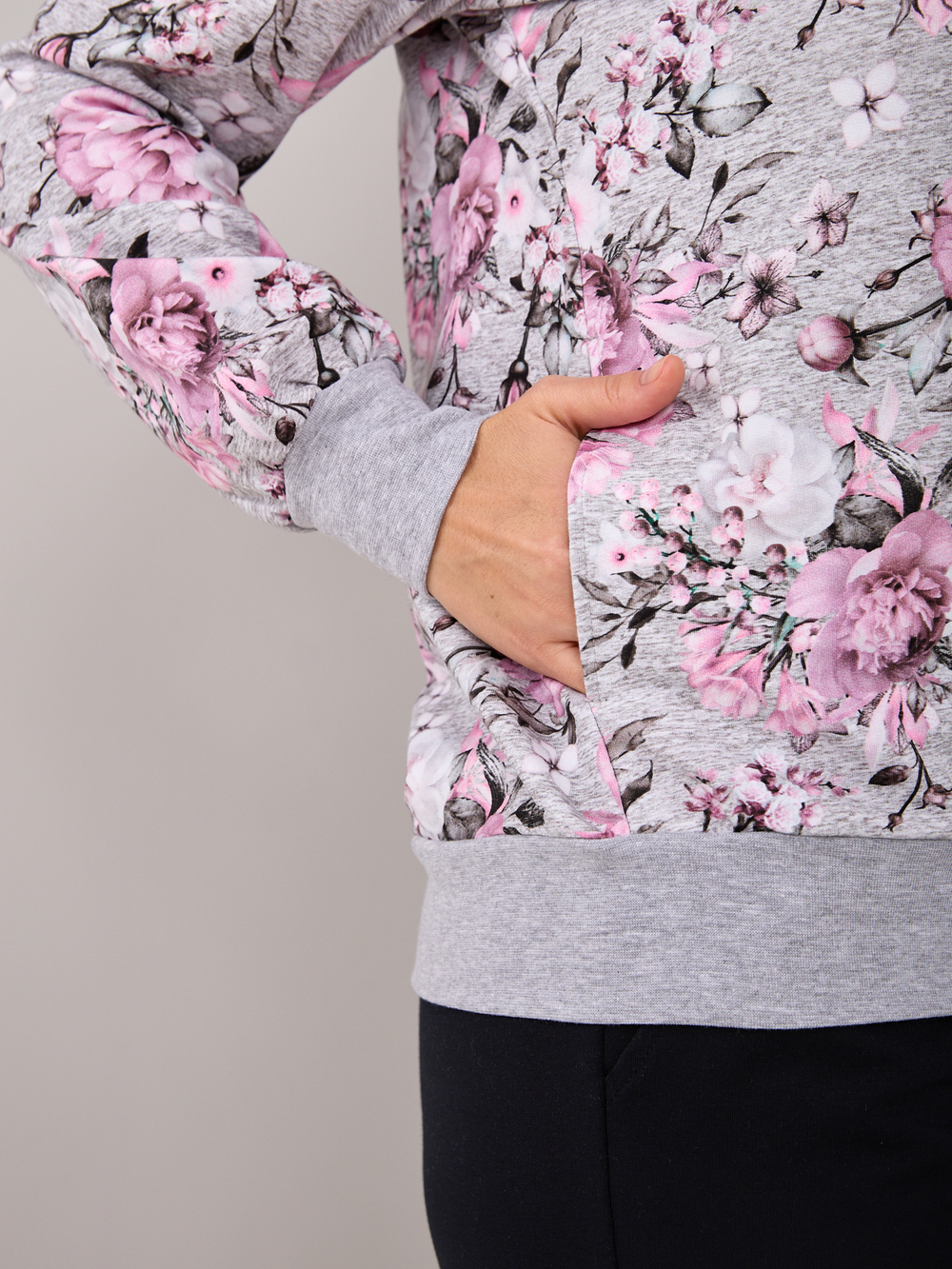 Толстовка К-184/серыймеланж-цветы