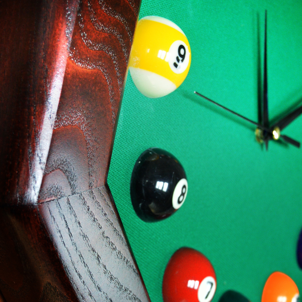 Часы 8 граней ясень/сукно