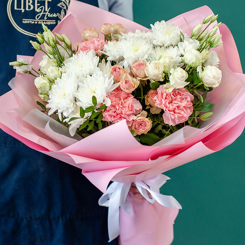 Сборный букет в розовых тонах