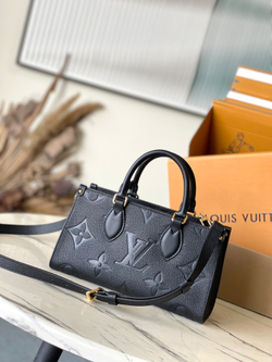 Louis Vuitton Onthego East West