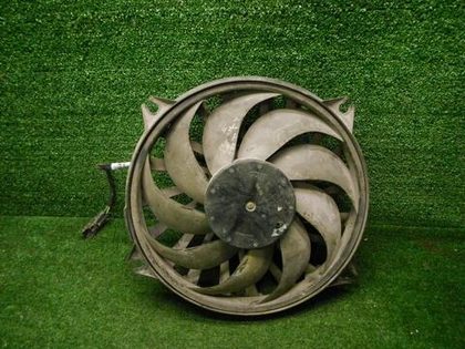 Вентилятор Citroen Berlingo 2, Peugeot Partner 2 (2008-2018)