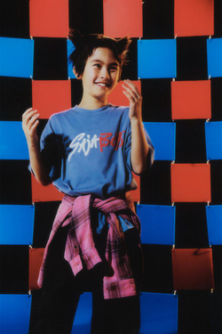 ZARA ФУТБОЛКА KPOP DEMON HUNTERS™ NETFLIX ©, СИНИЙ