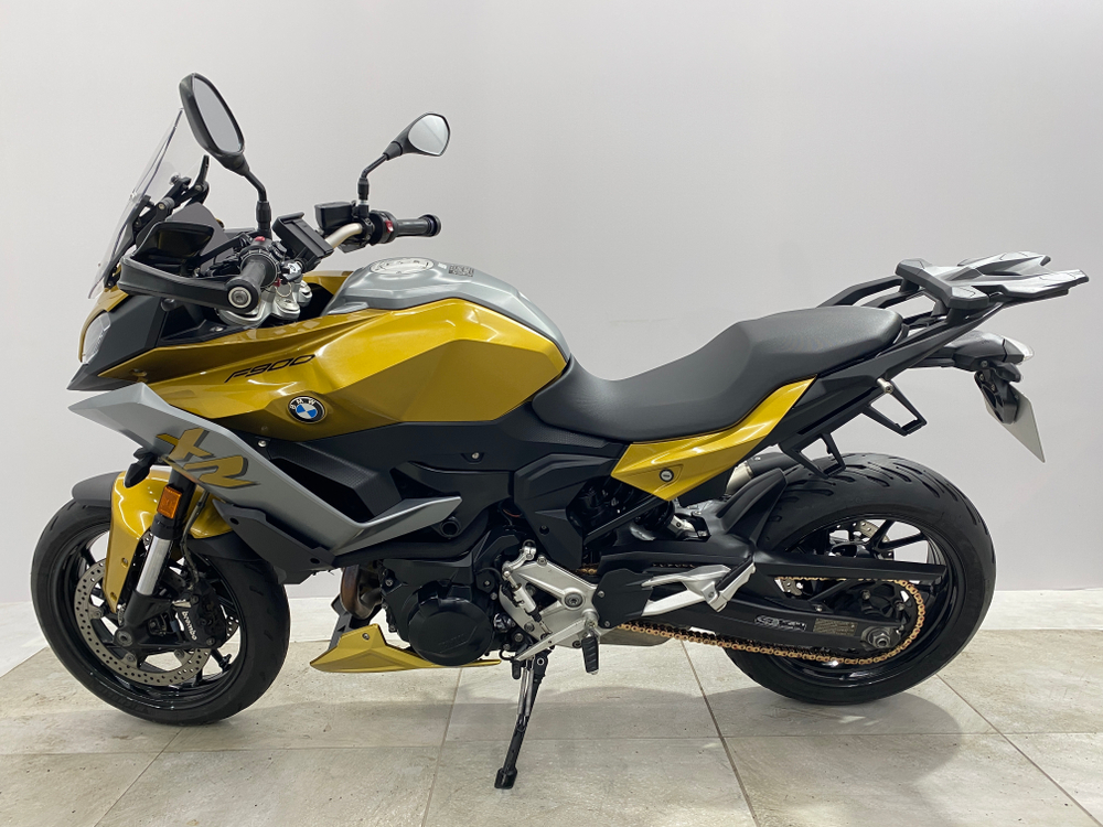 BMW F900XR 049320