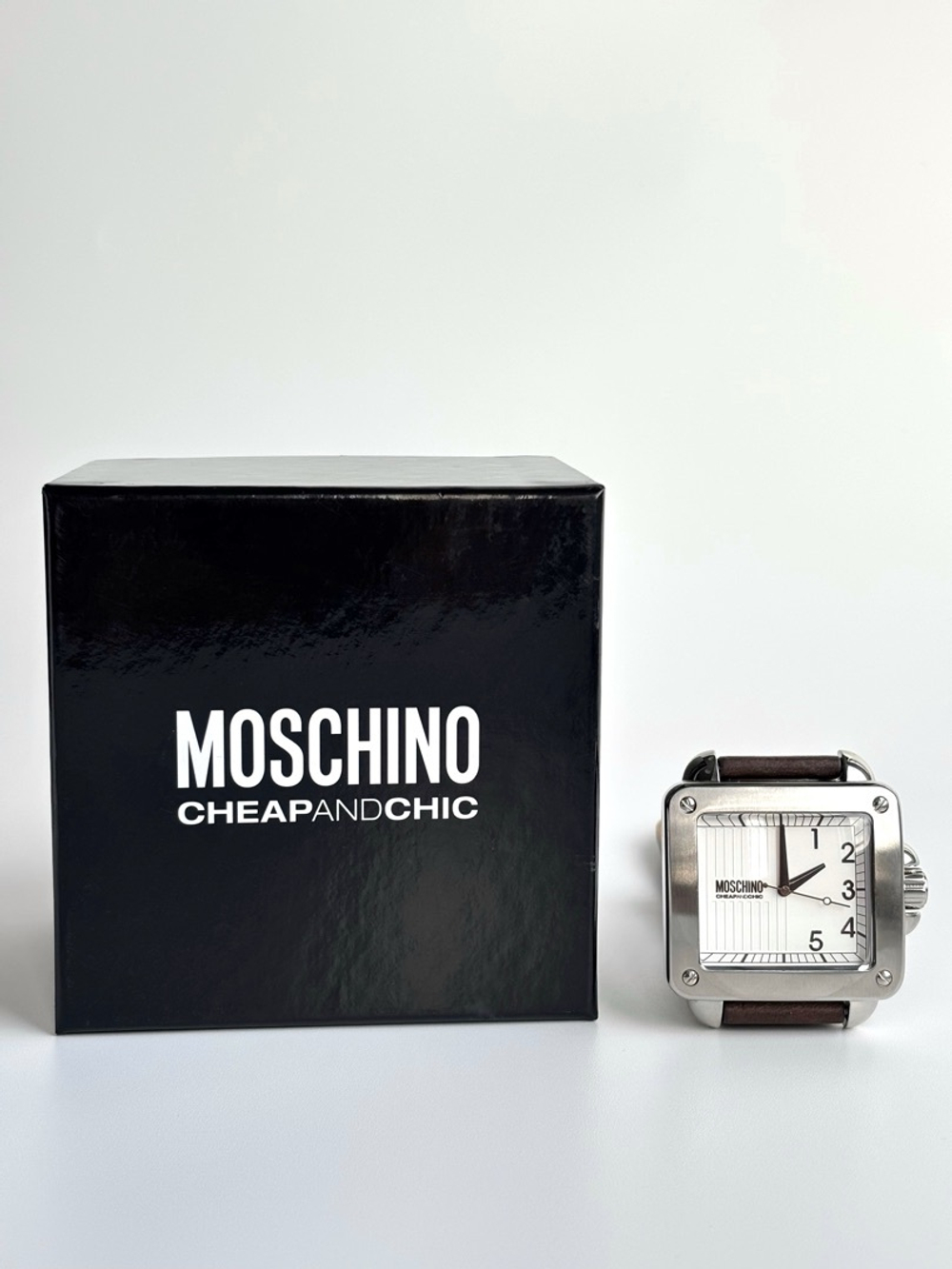 Moschino MW0274