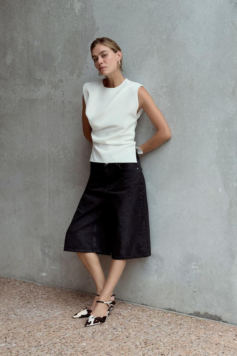 ZARA ТОП ИЗ ШИФОНА СО СБОРКАМИ, ЭКРЮ