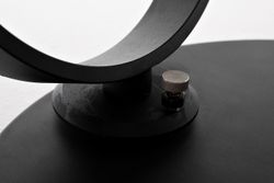 "Олимп" стол журнальный раздвижной из HPL 80-131х131см, Н43,5, цвет столешницы мрамор "Каррара"