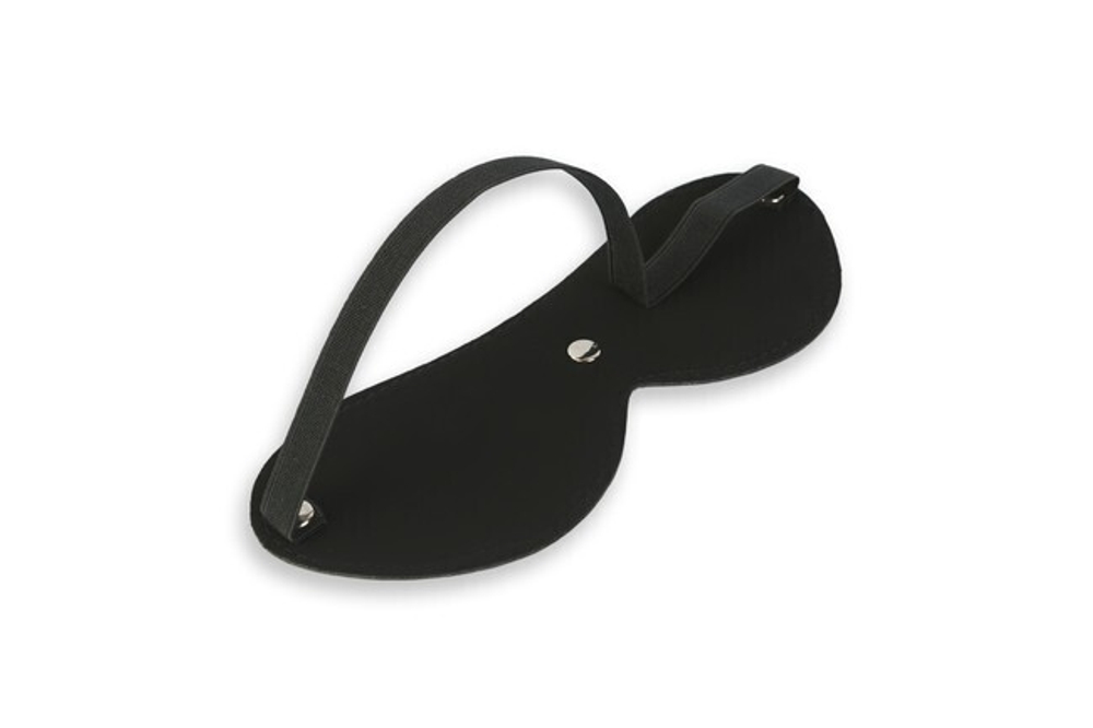 Закрытая маска на глаза на резинке (Цвет: черный)