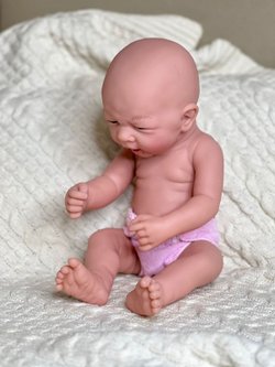 Кукла виниловая 35см в пакете (JX-293A5)