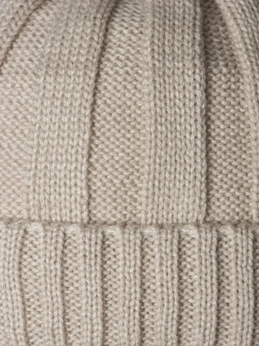 Шапка детская на осень и снуд с завязками