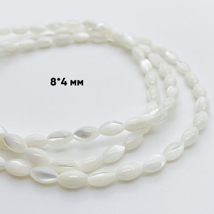 Перламутр Рис бусины, размер около 7,7*4,7 мм, цена за отрезок 19 см (1/2 нити)