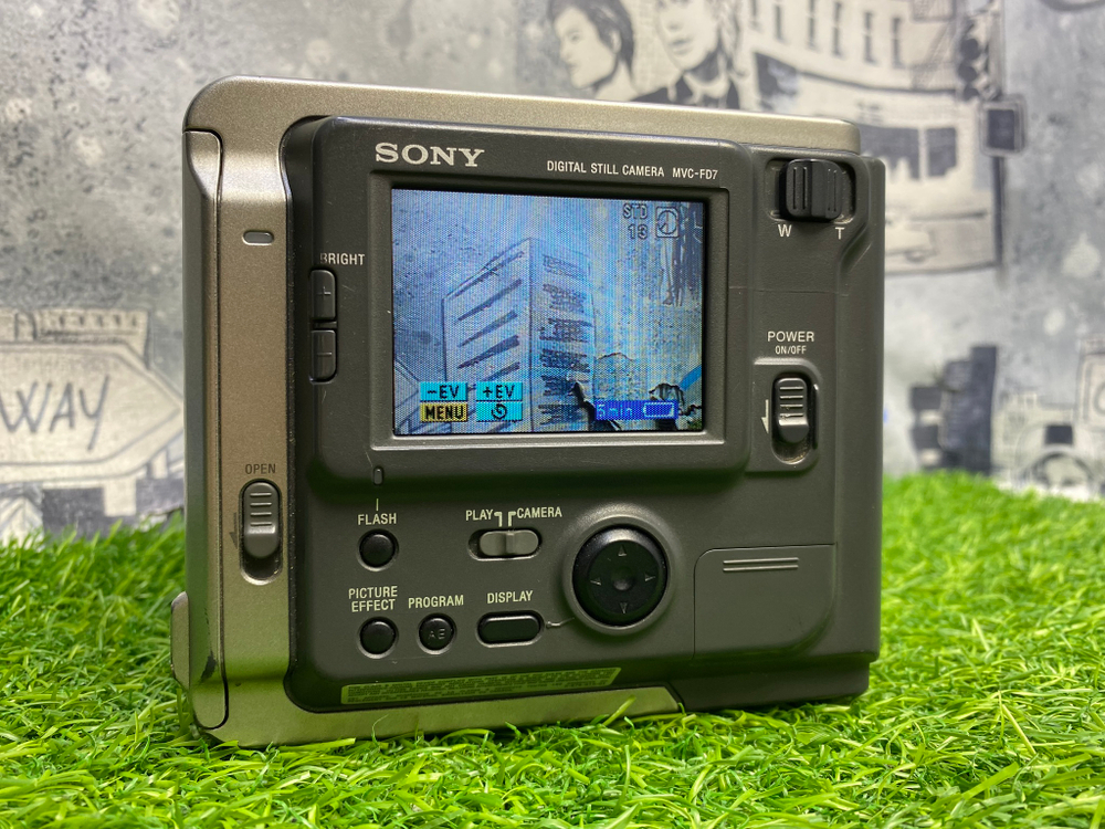Sony MVC-FD7 Покупка/Продажа