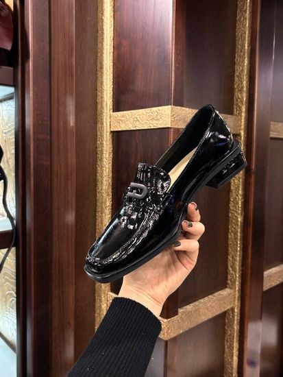 Лоферы женские