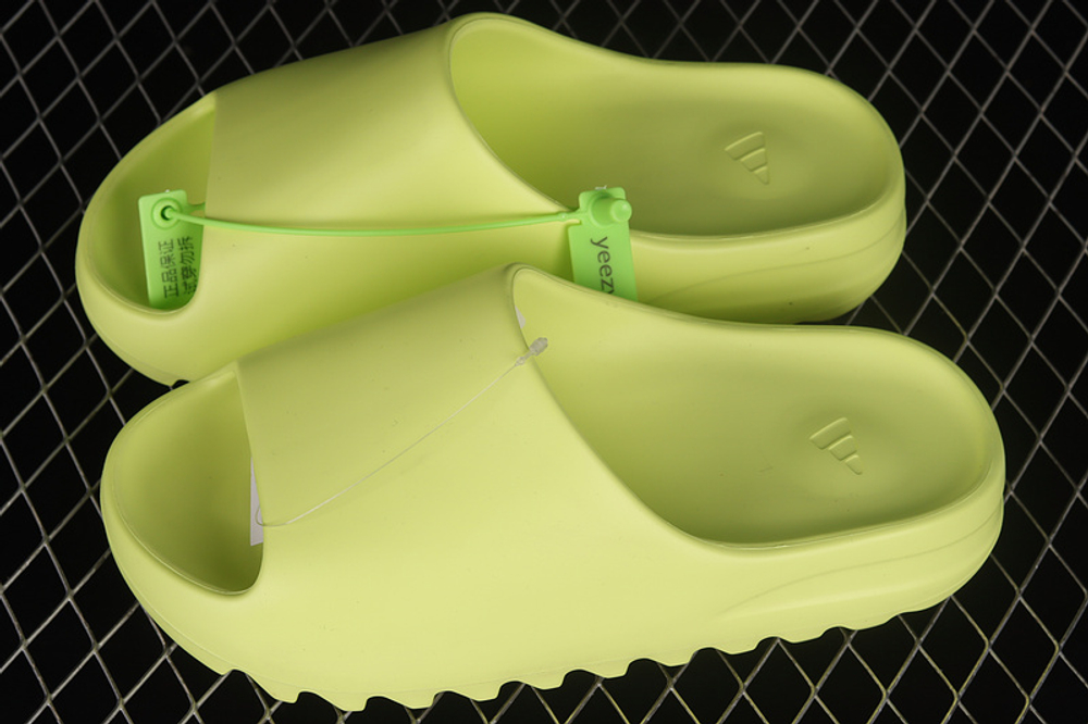 adidas Yeezy Slide Glow Green