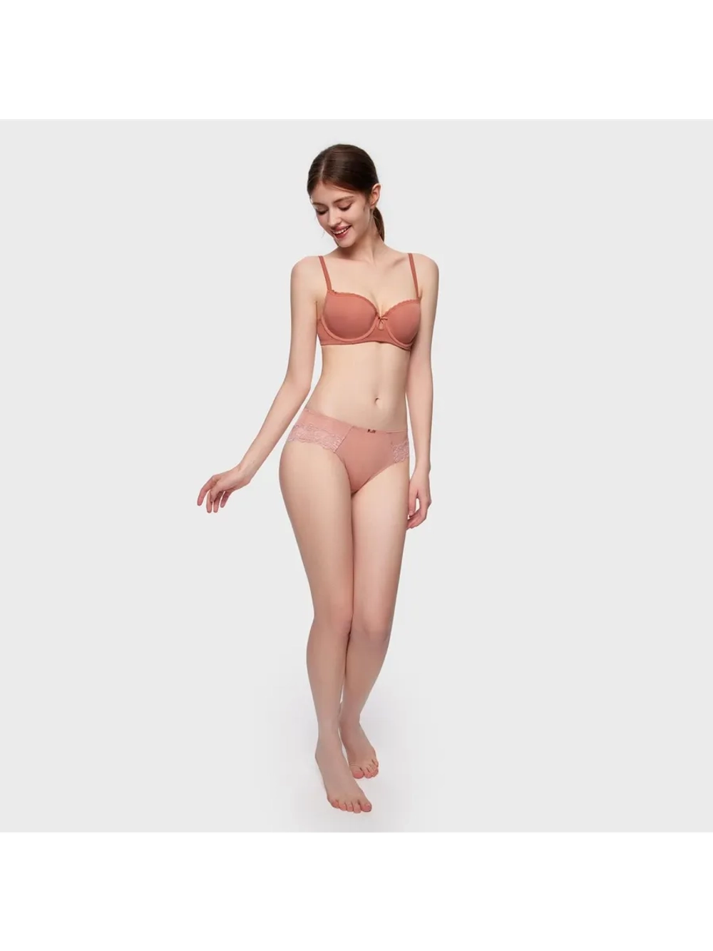 Трусы женские