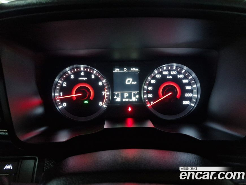 KG Mobility (Ssangyong) Very New Tivoli Бензин 1.5 2WD (10.2020)